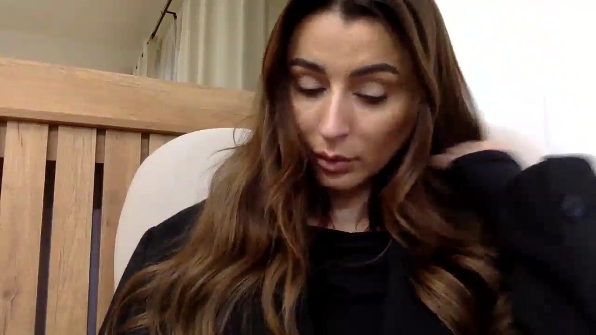 Gallery image thumbnail from Sexxy_____'s myfreecams stream on, 11/23/2024, 11:16 image 6 of 20