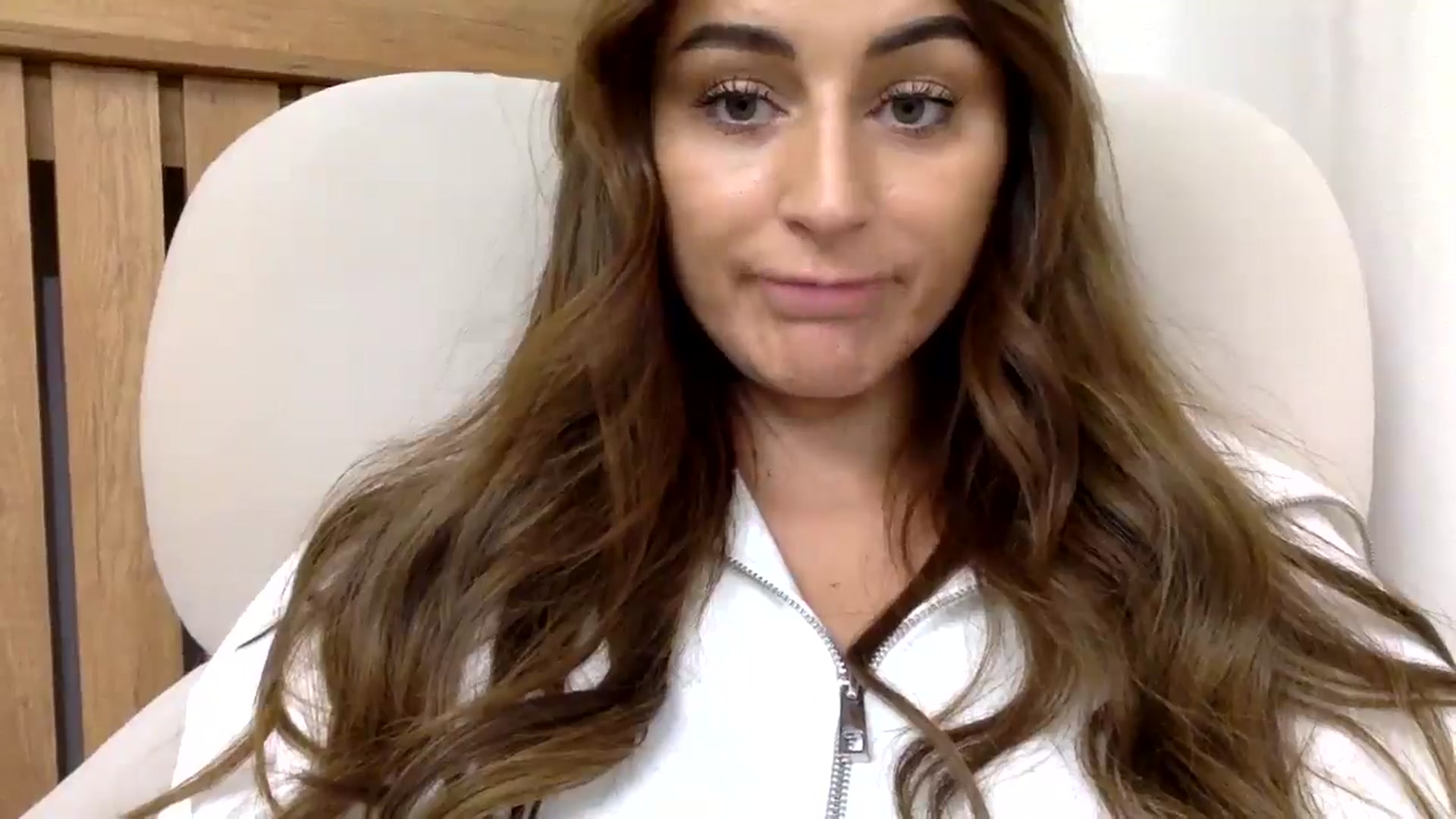 Gallery image thumbnail from Sexxy_____'s myfreecams stream on, 11/29/2024, 14:10 image 17 of 20