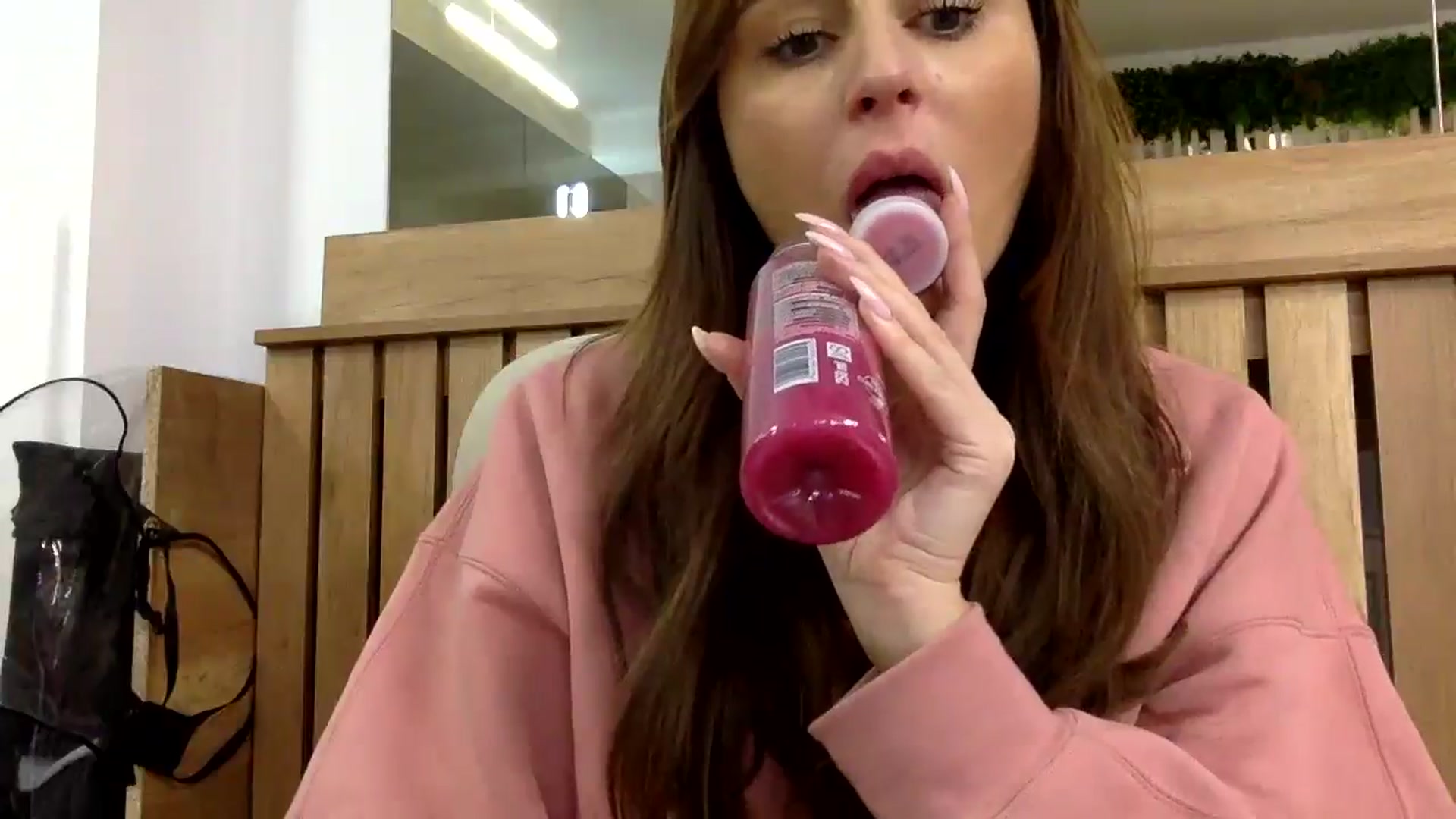 Gallery image thumbnail from Sexxy_____'s myfreecams stream on, 12/04/2024, 14:15 image 15 of 20