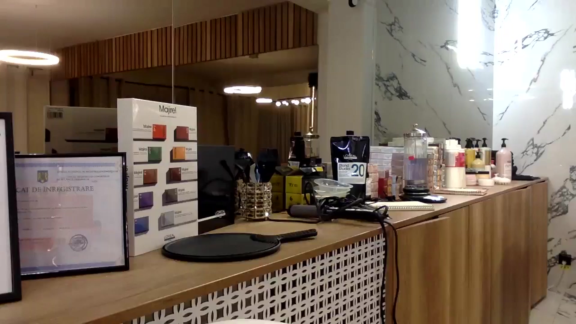 Gallery image thumbnail from Sexxy_____'s myfreecams stream on, 12/06/2024, 17:28 image 12 of 20