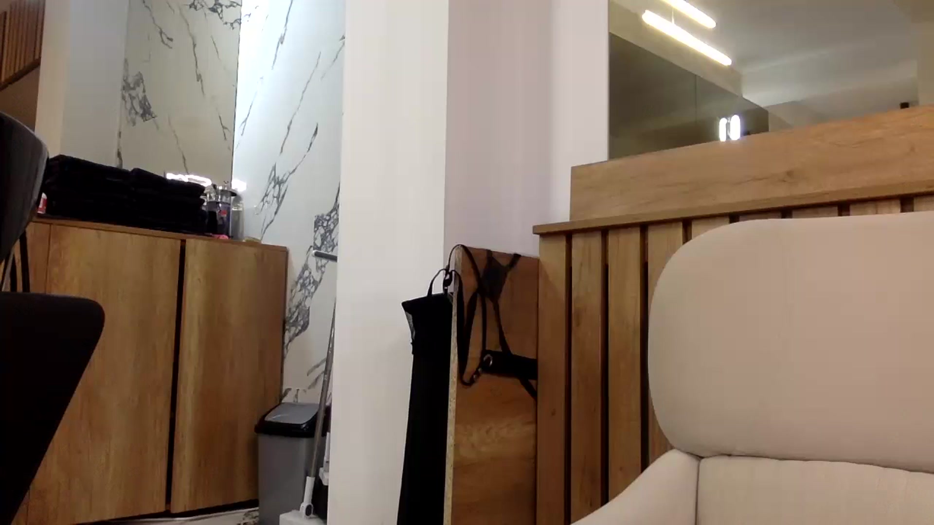 Gallery image thumbnail from Sexxy_____'s myfreecams stream on, 12/10/2024, 15:47 image 12 of 20