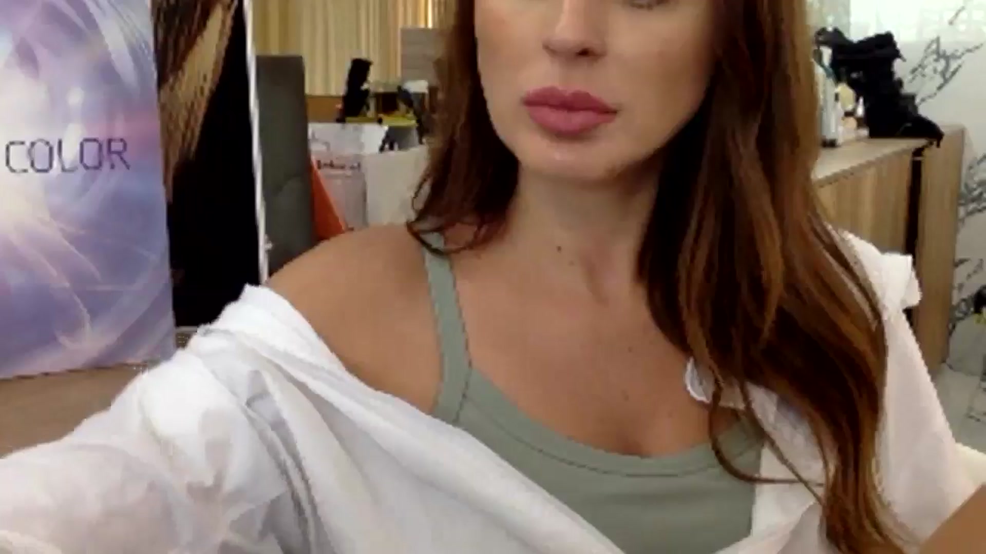 Gallery image thumbnail from Sexxy_____'s myfreecams stream on, 06/19/2025, 10:31 image 19 of 20