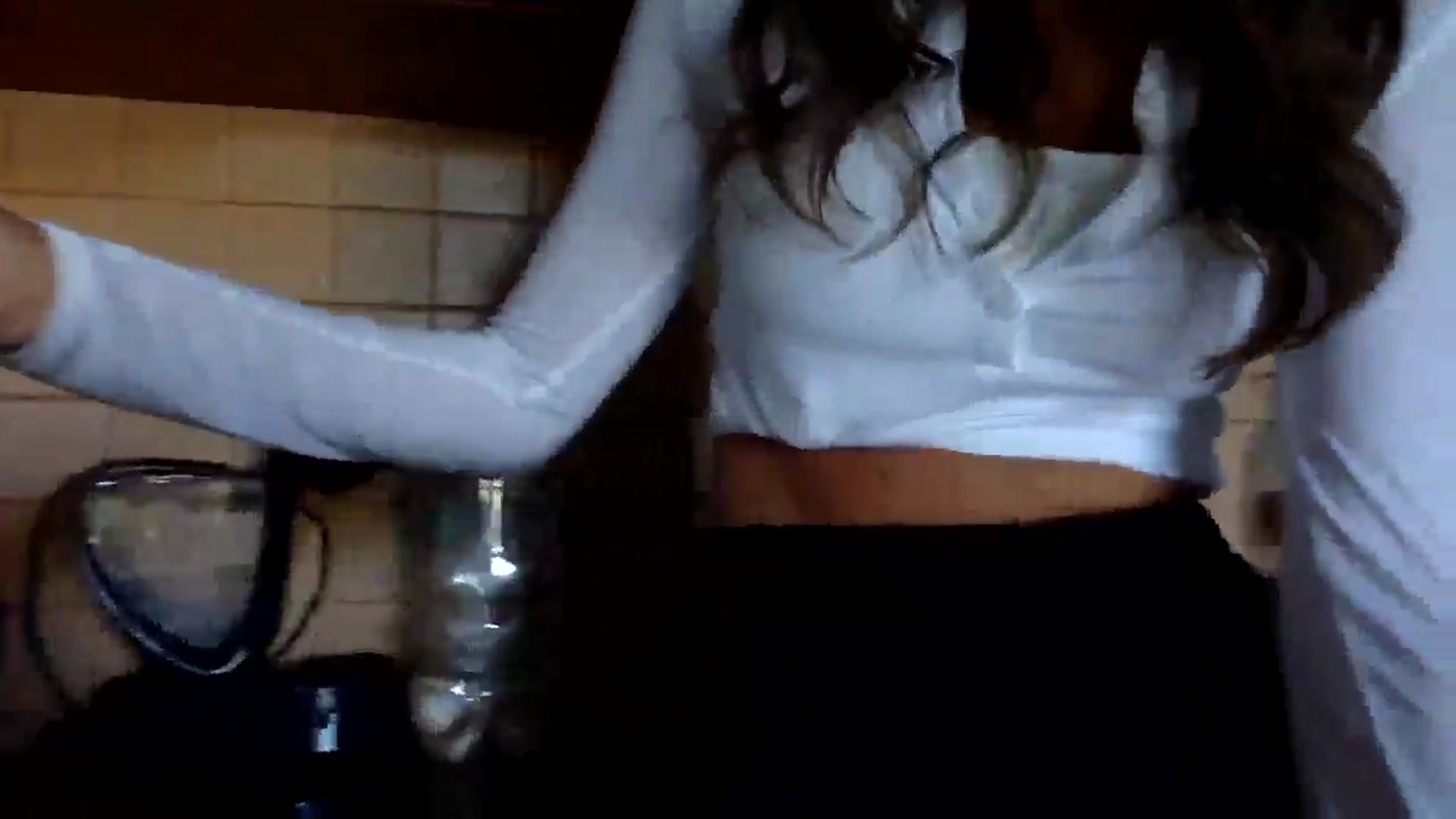 Gallery image thumbnail from Sexxy_____'s myfreecams stream on, 09/18/2025, 12:55 image 16 of 20