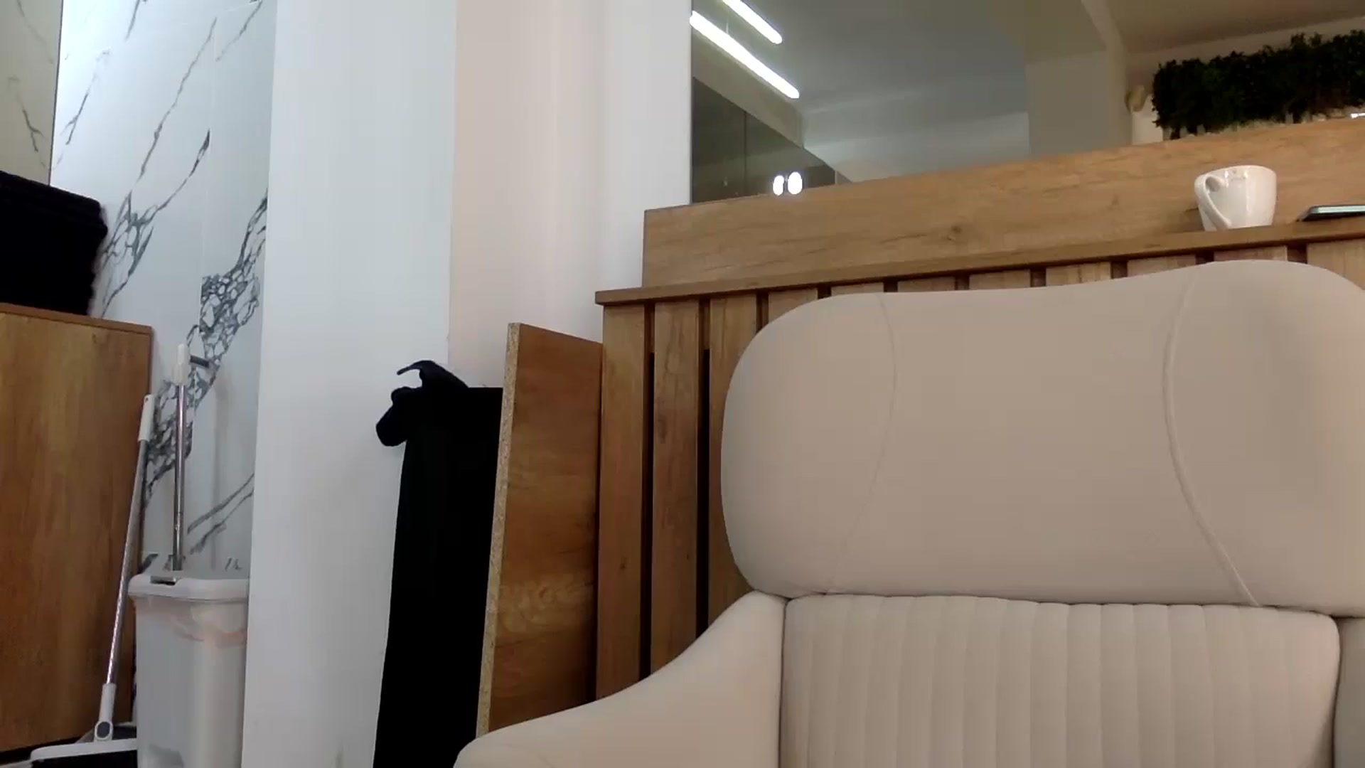 Gallery image thumbnail from Sexxy_____'s myfreecams stream on, 09/18/2025, 13:57 image 16 of 20