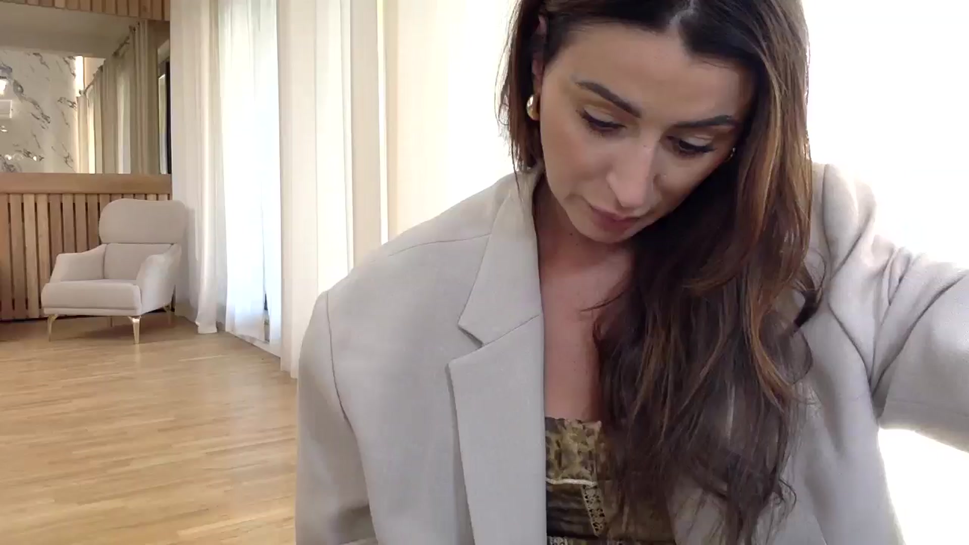 Gallery image thumbnail from Sexxy_____'s myfreecams stream on, 09/24/2025, 13:49 image 13 of 20