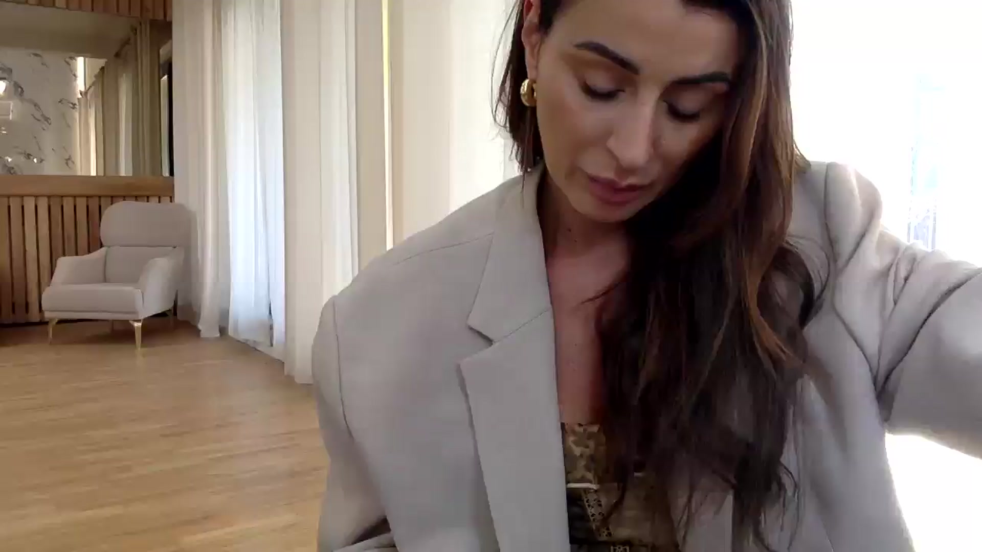 Gallery image thumbnail from Sexxy_____'s myfreecams stream on, 09/24/2025, 13:49 image 15 of 20