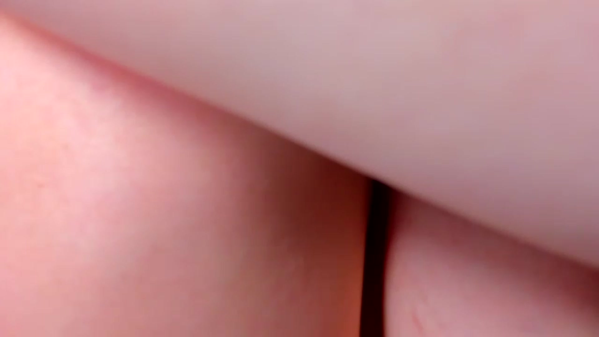 Gallery image thumbnail from Sexxygirl18x's myfreecams stream on, 03/29/2023, 02:31 image 1 of 20