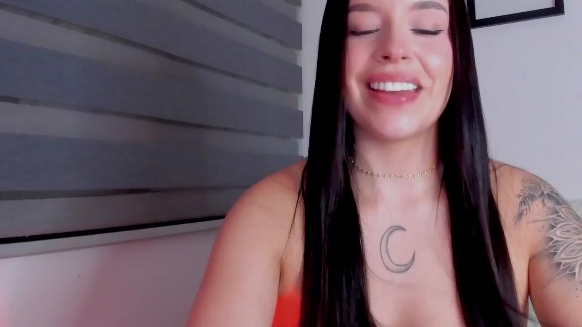 Gallery image thumbnail from Sexxygirl18x's myfreecams stream on, 06/01/2024, 01:49 image 19 of 20