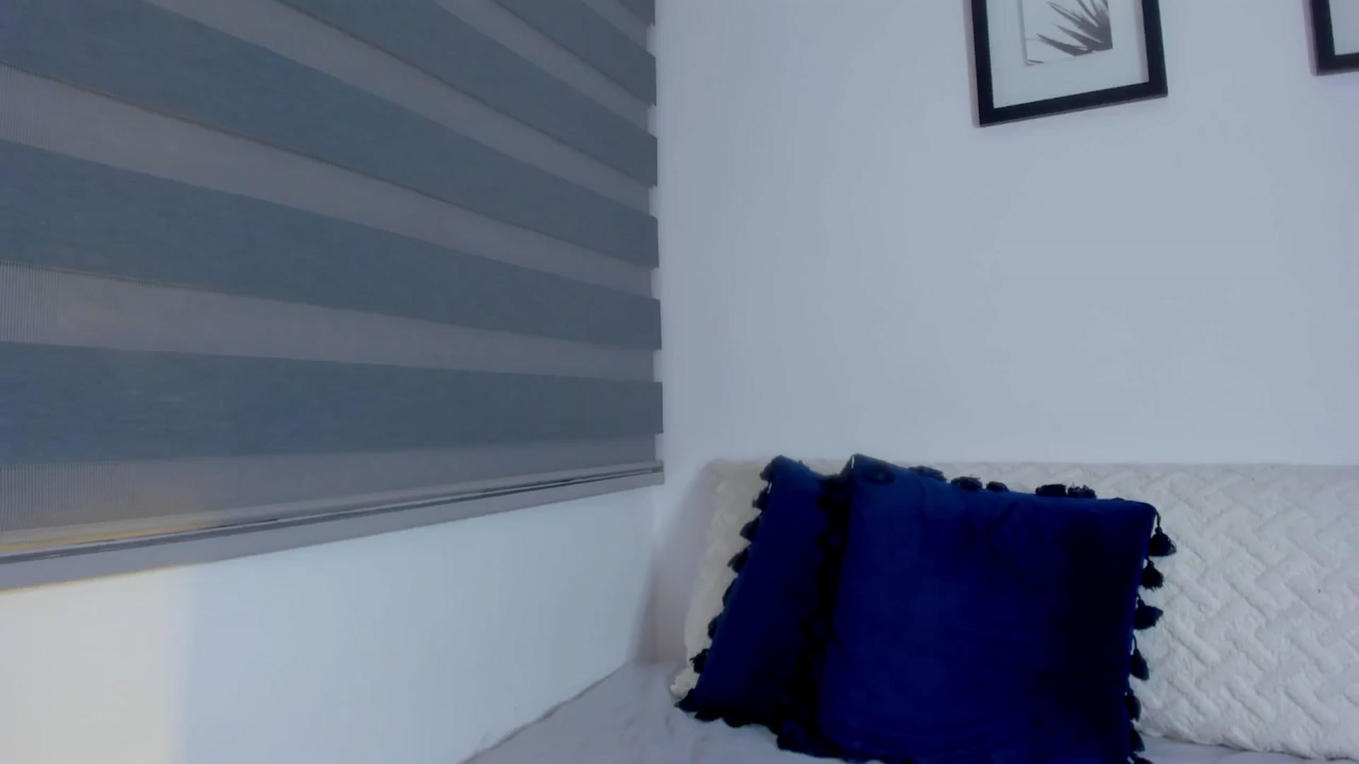 Gallery image thumbnail from Sexxygirl18x's myfreecams stream on, 07/03/2024, 02:44 image 14 of 20