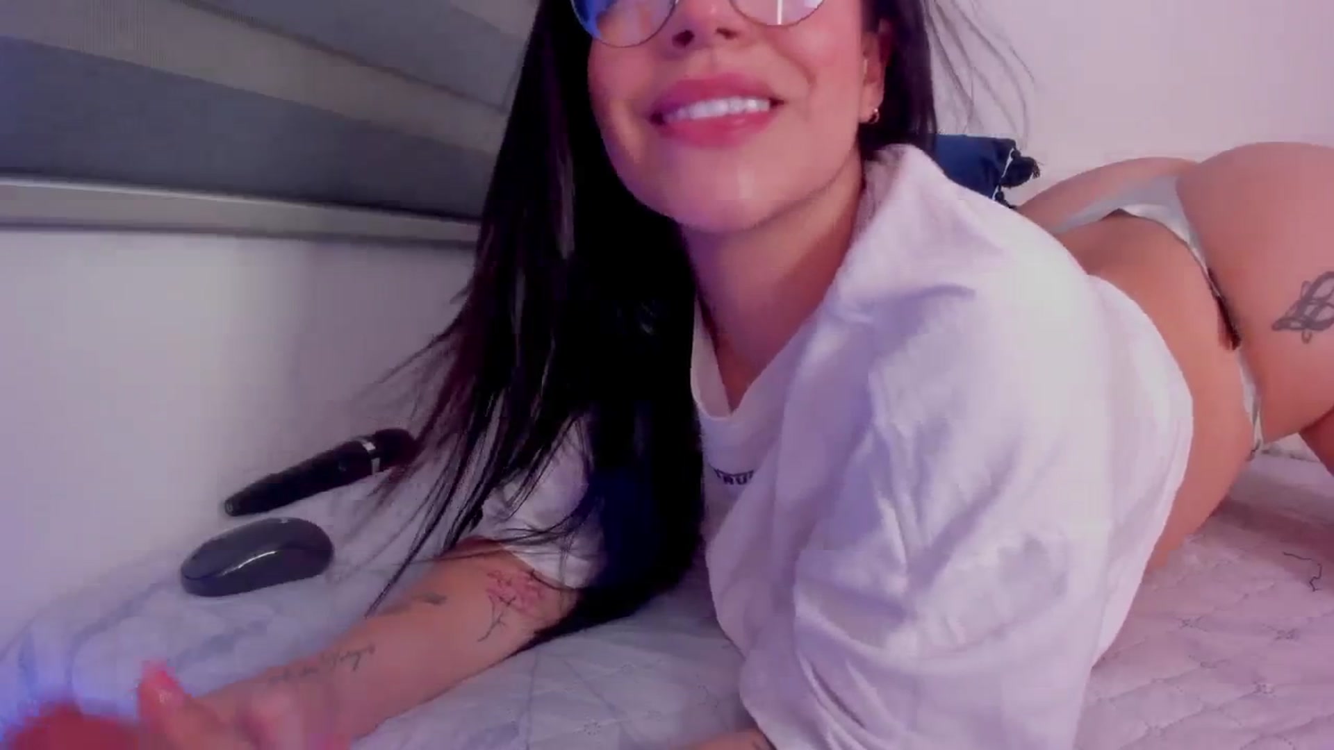 Gallery image thumbnail from Sexxygirl18x's myfreecams stream on, 07/07/2024, 03:32 image 2 of 20