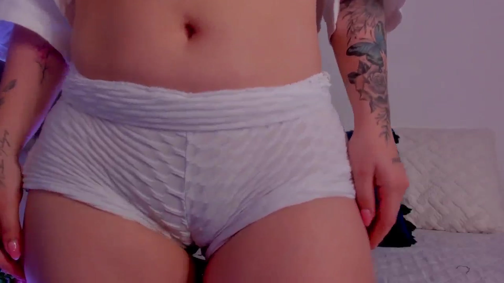 Gallery image thumbnail from Sexxygirl18x's myfreecams stream on, 07/07/2024, 03:32 image 18 of 20