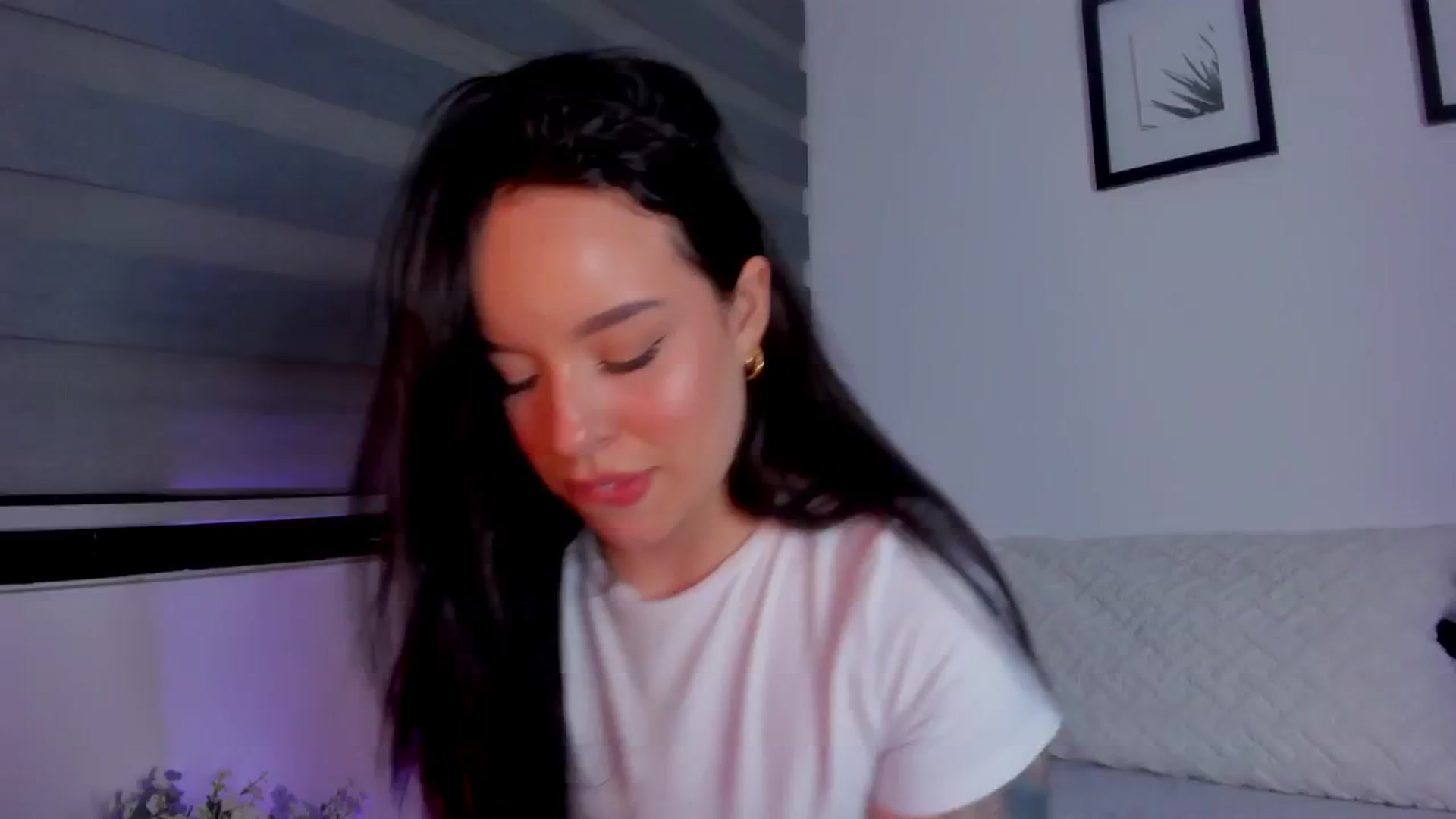 Gallery image thumbnail from Sexxygirl18x's myfreecams stream on, 07/26/2024, 04:28 image 4 of 20