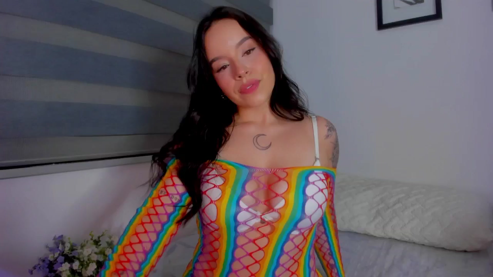 Gallery image thumbnail from Sexxygirl18x's myfreecams stream on, 07/27/2024, 01:16 image 13 of 20