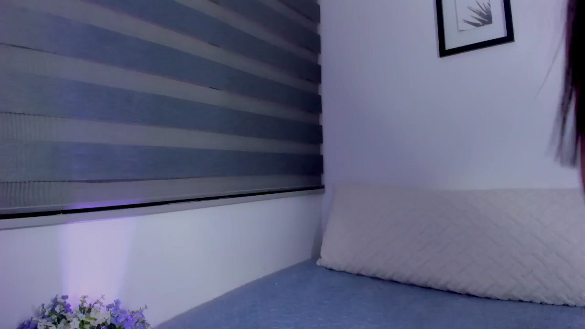 Gallery image thumbnail from Sexxygirl18x's myfreecams stream on, 08/03/2024, 24:14 image 2 of 20