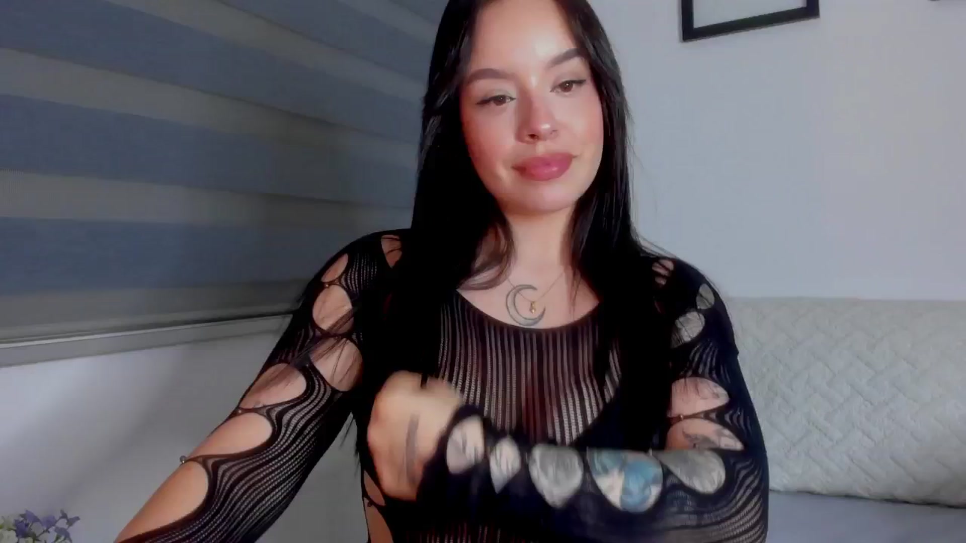 Gallery image thumbnail from Sexxygirl18x's myfreecams stream on, 08/09/2024, 04:14 image 4 of 20