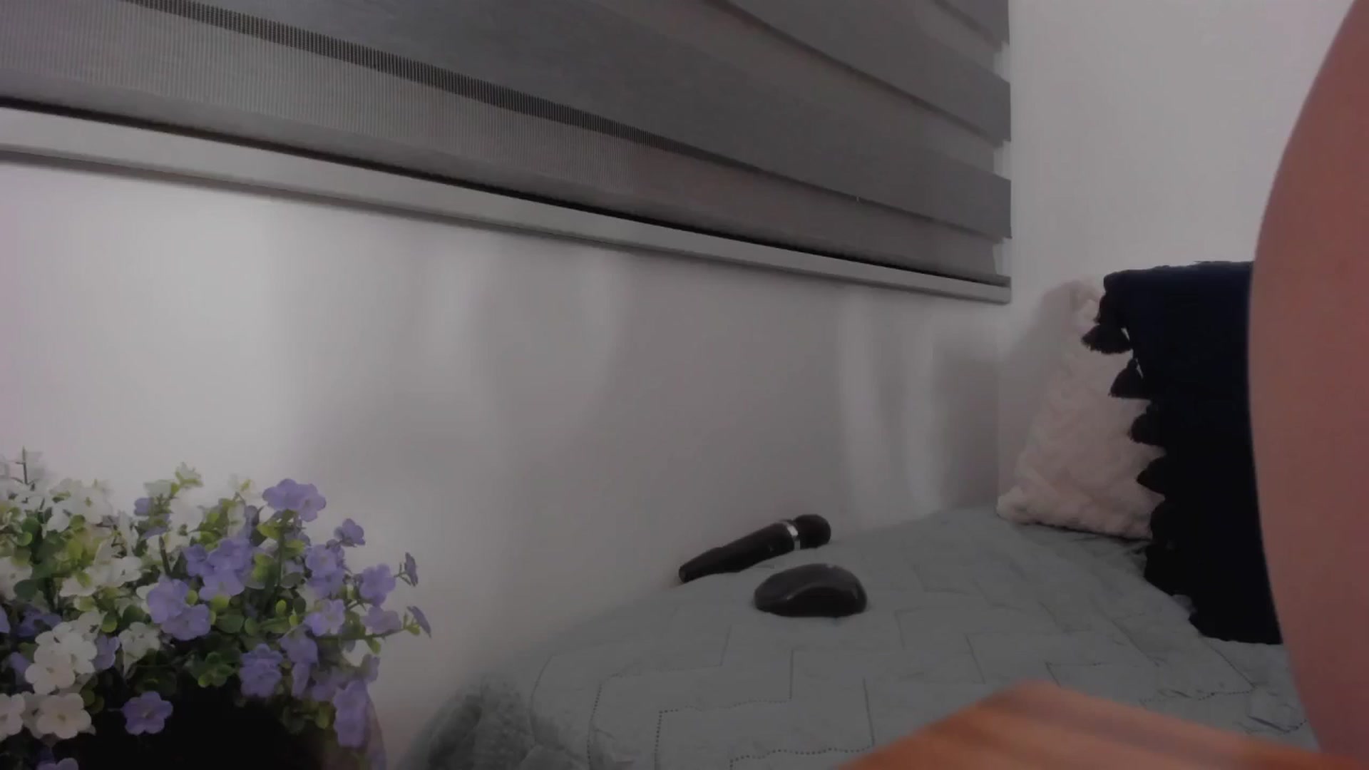 Gallery image thumbnail from Sexxygirl18x's myfreecams stream on, 08/18/2024, 01:54 image 11 of 20