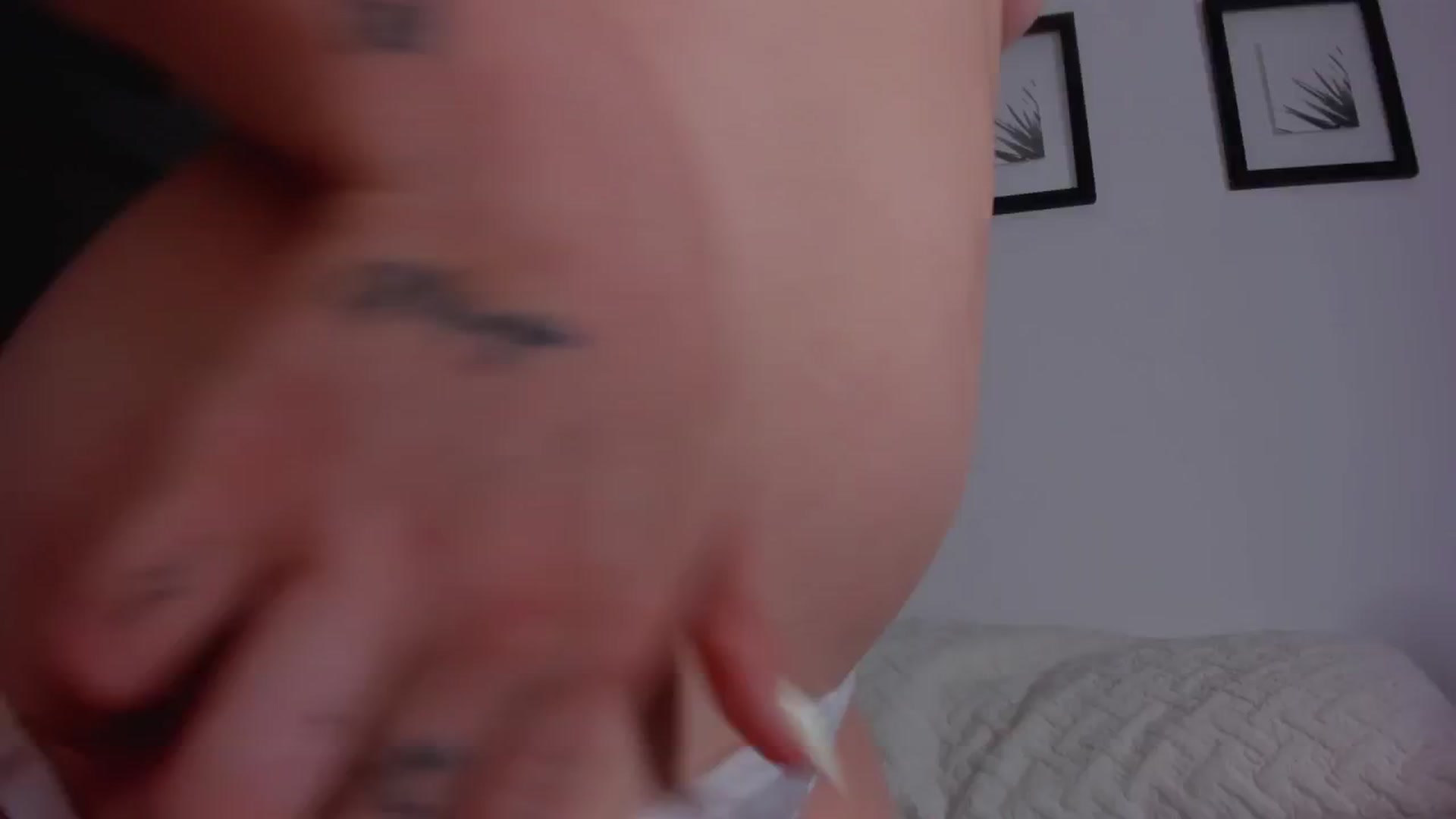Gallery image thumbnail from Sexxygirl18x's myfreecams stream on, 08/24/2024, 24:48 image 12 of 20