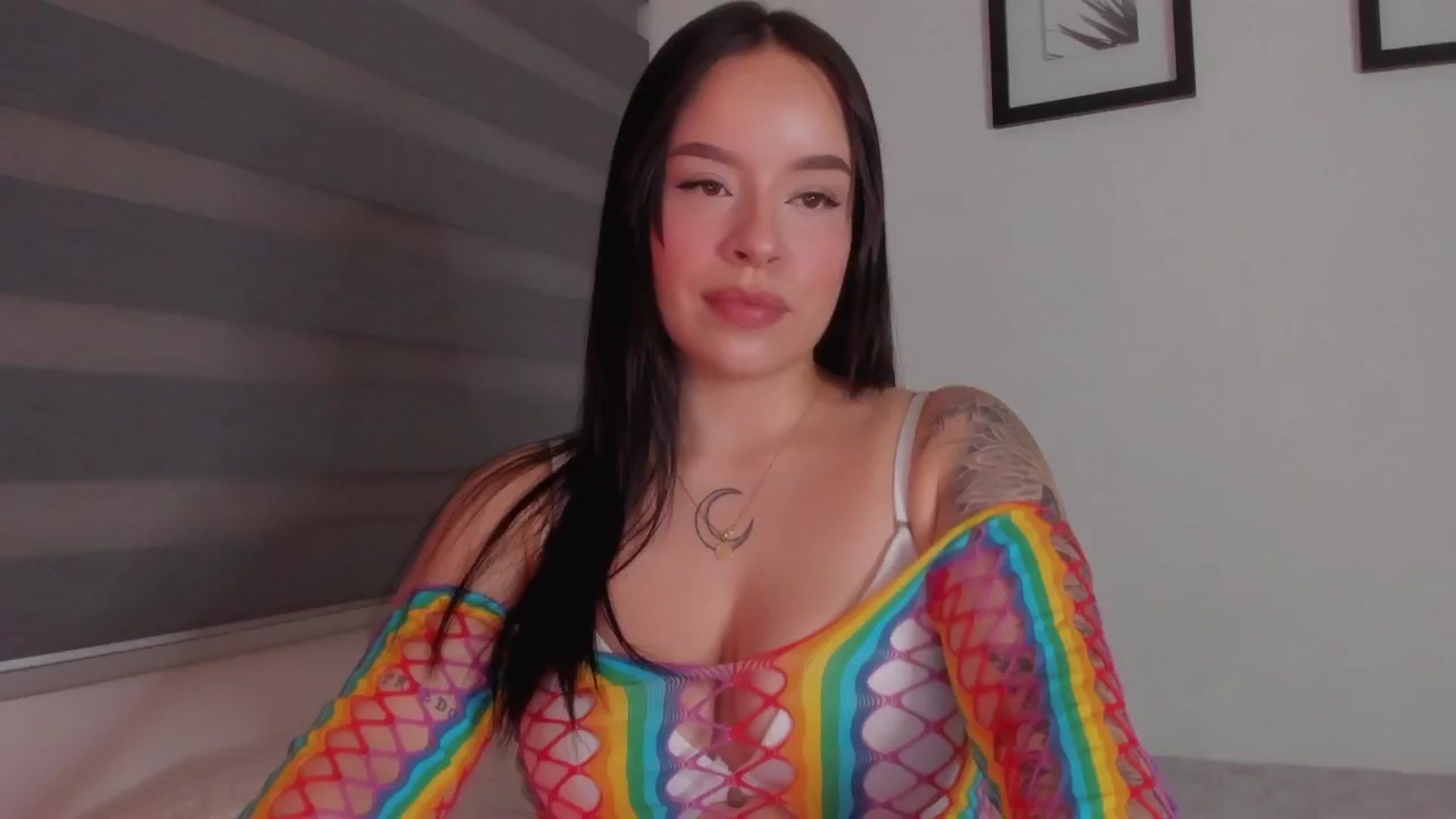 Gallery image thumbnail from Sexxygirl18x's myfreecams stream on, 08/30/2024, 23:56 image 9 of 20