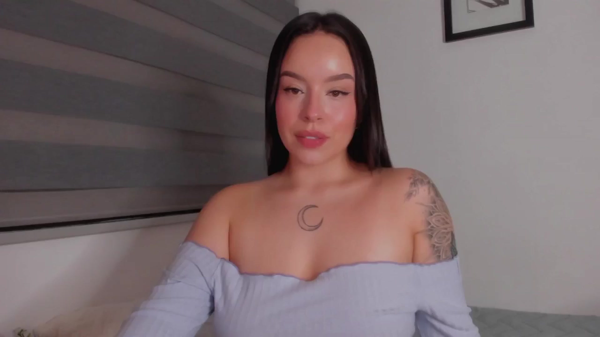 Gallery image thumbnail from Sexxygirl18x's myfreecams stream on, 09/10/2024, 01:42 image 18 of 20