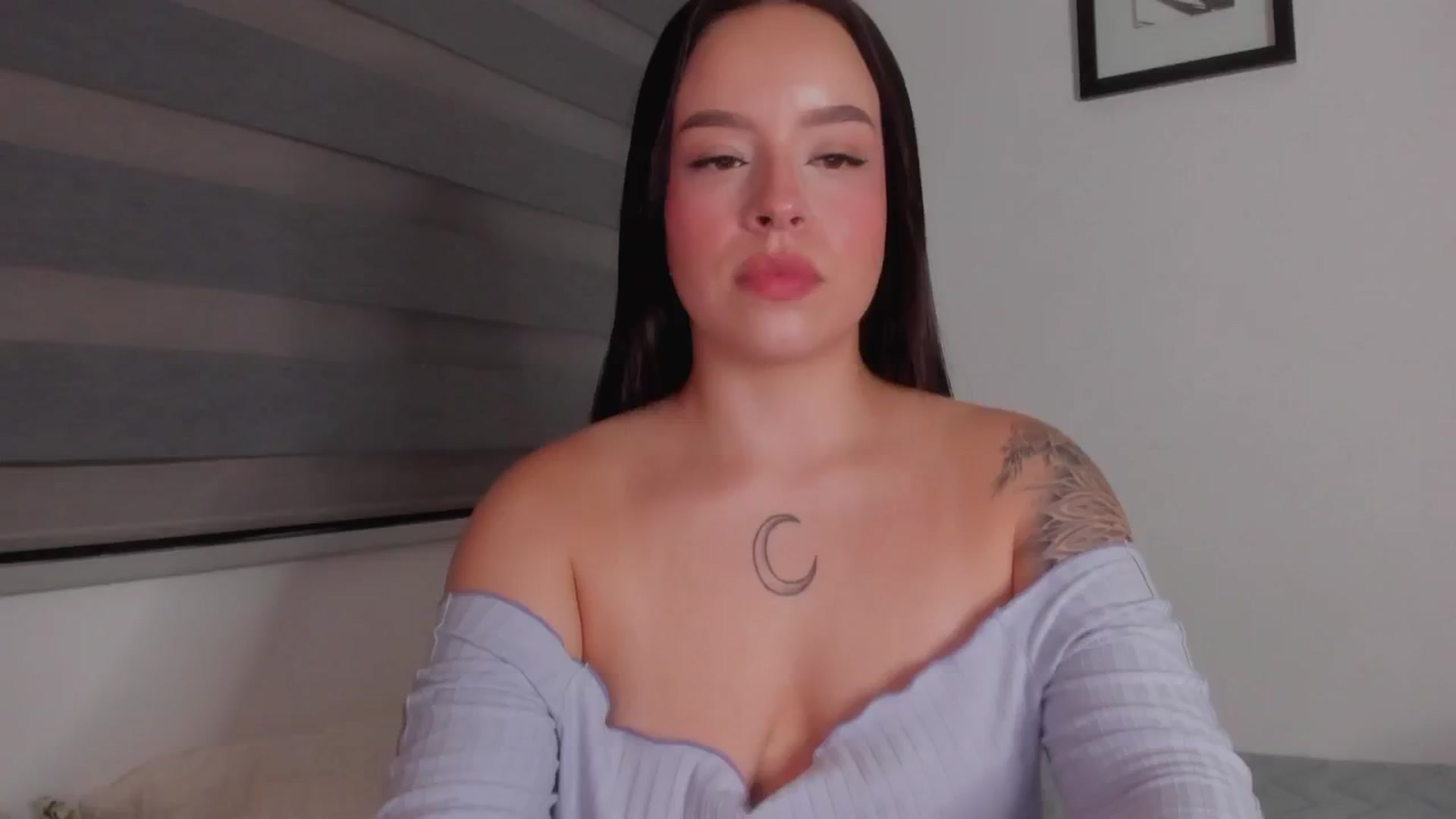 Gallery image thumbnail from Sexxygirl18x's myfreecams stream on, 09/10/2024, 01:42 image 10 of 20
