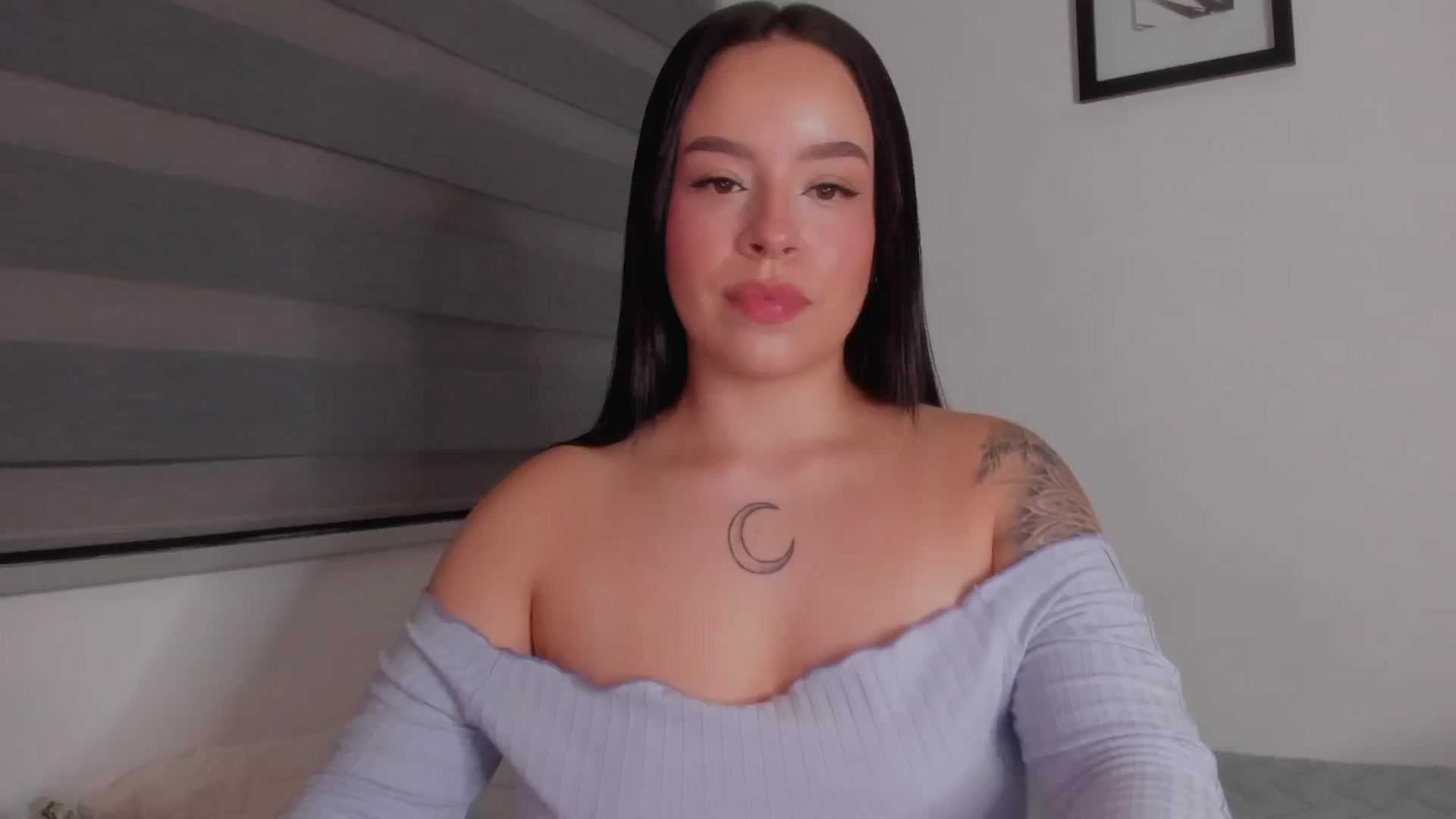 Gallery image thumbnail from Sexxygirl18x's myfreecams stream on, 09/10/2024, 01:42 image 13 of 20