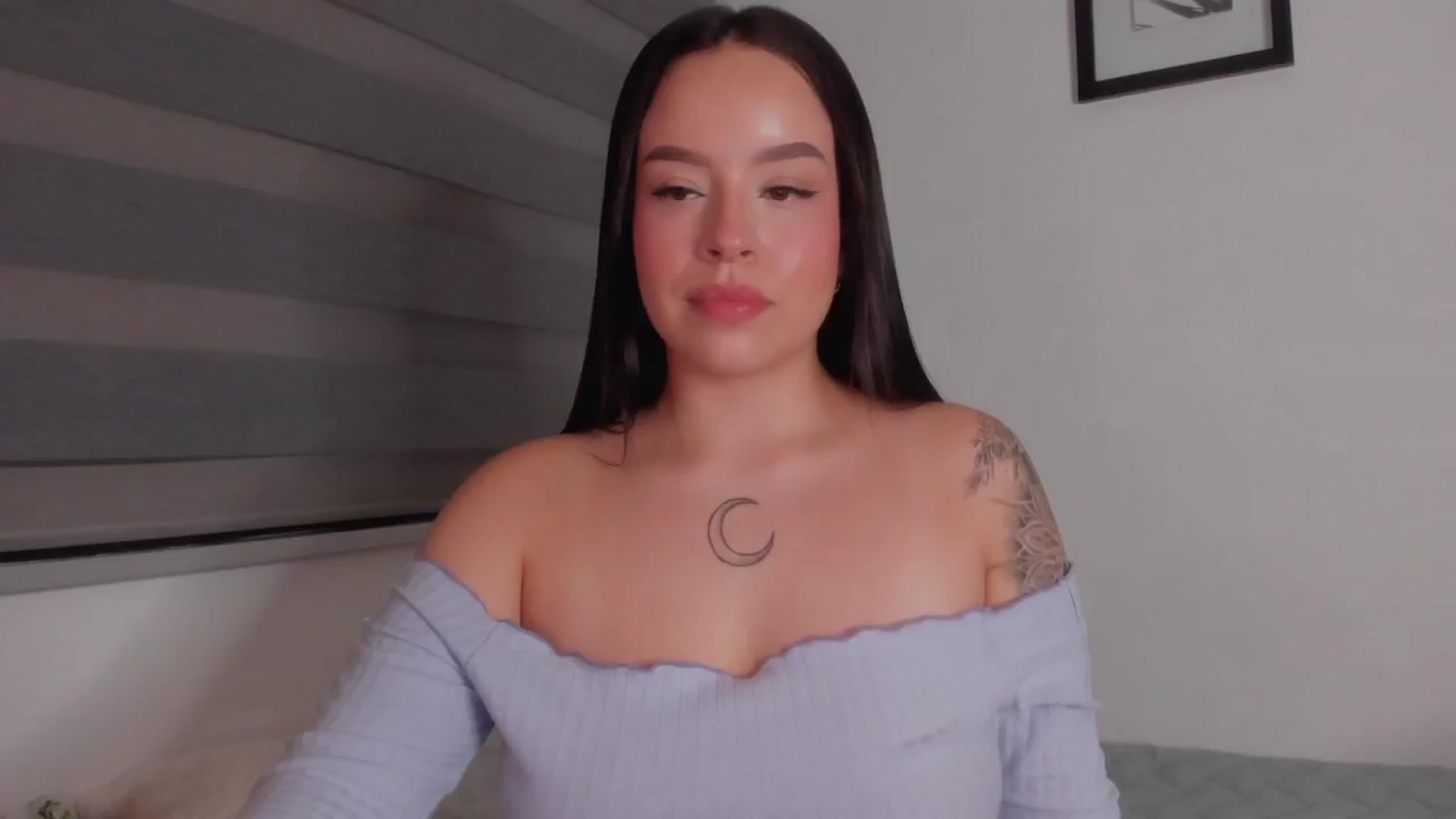 Gallery image thumbnail from Sexxygirl18x's myfreecams stream on, 09/10/2024, 01:42 image 12 of 20