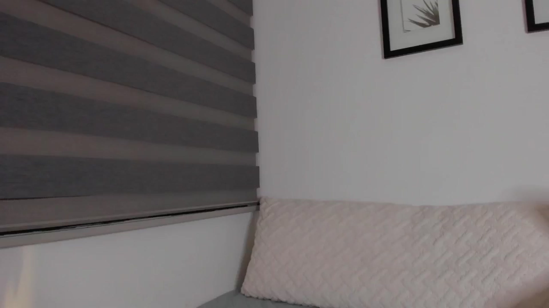 Gallery image thumbnail from Sexxygirl18x's myfreecams stream on, 09/14/2024, 01:01 image 15 of 20