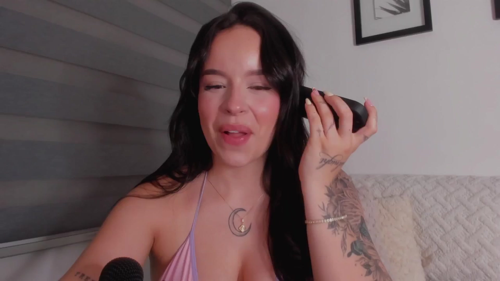 Gallery image thumbnail from Sexxygirl18x's myfreecams stream on, 10/05/2024, 02:08 image 19 of 20