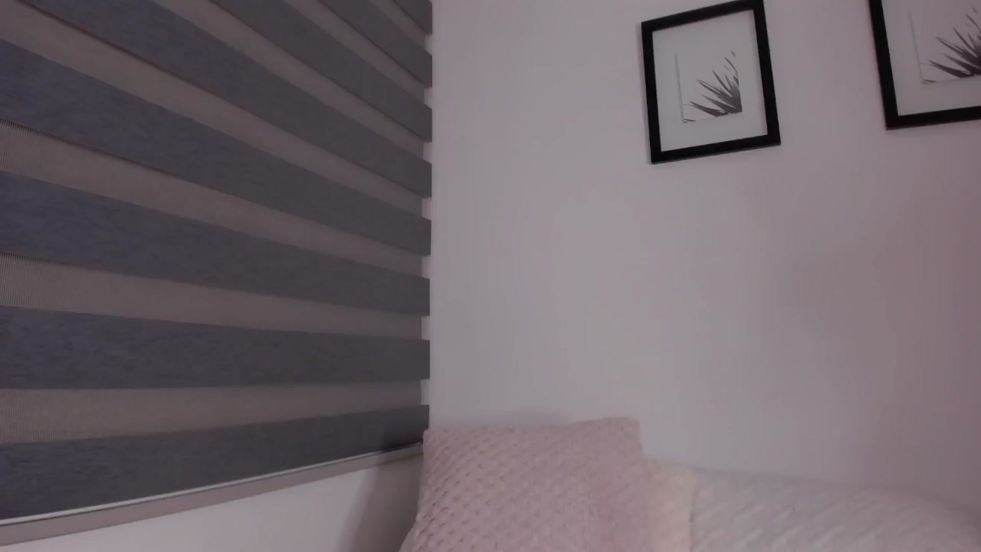 Gallery image thumbnail from Sexxygirl18x's myfreecams stream on, 10/18/2024, 02:51 image 7 of 20
