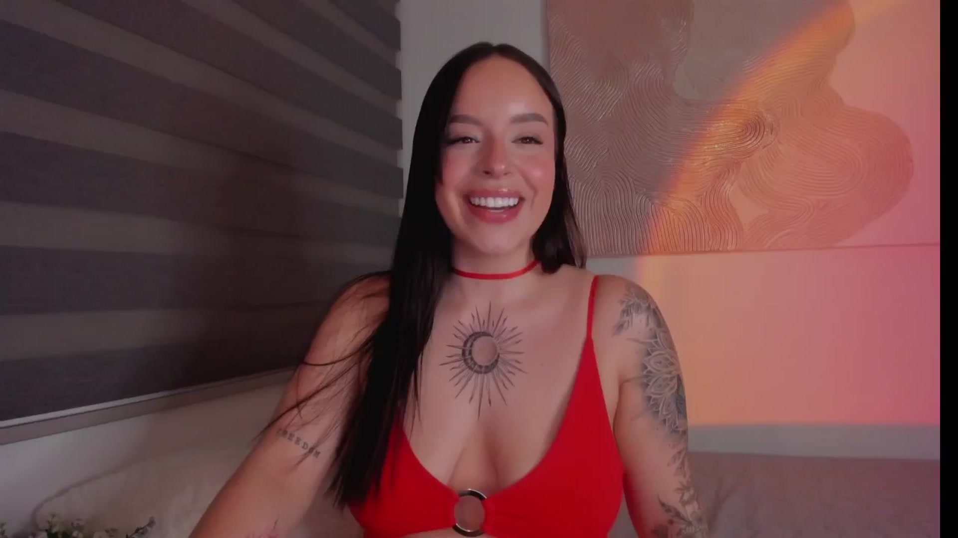 Gallery image thumbnail from Sexxygirl18x's myfreecams stream on, 10/30/2024, 24:03 image 9 of 20