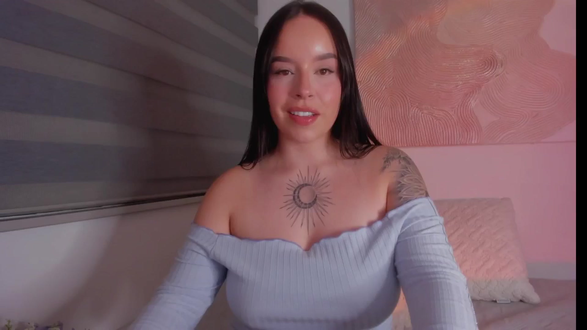 Gallery image thumbnail from Sexxygirl18x's myfreecams stream on, 11/15/2024, 24:05 image 20 of 20