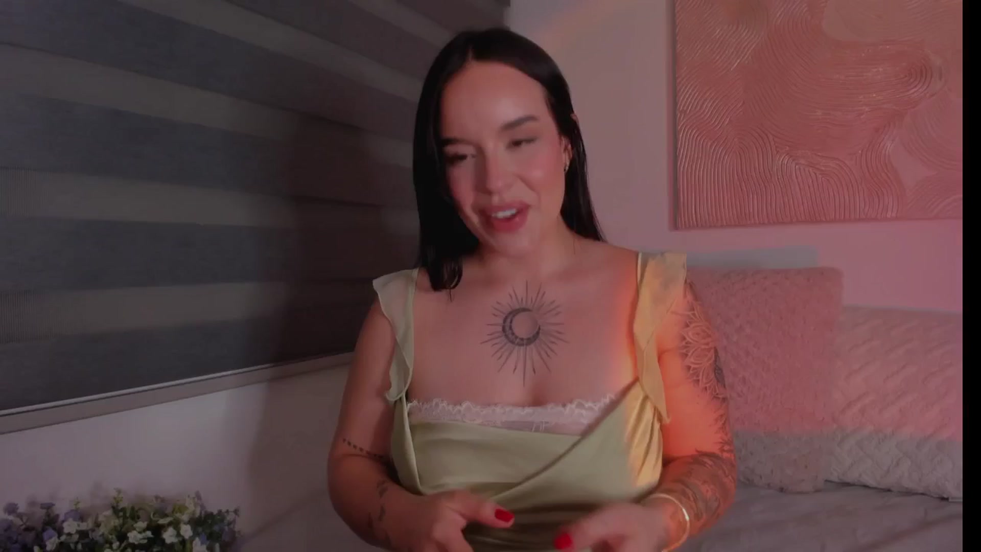 Gallery image thumbnail from Sexxygirl18x's myfreecams stream on, 11/16/2024, 02:18 image 13 of 20