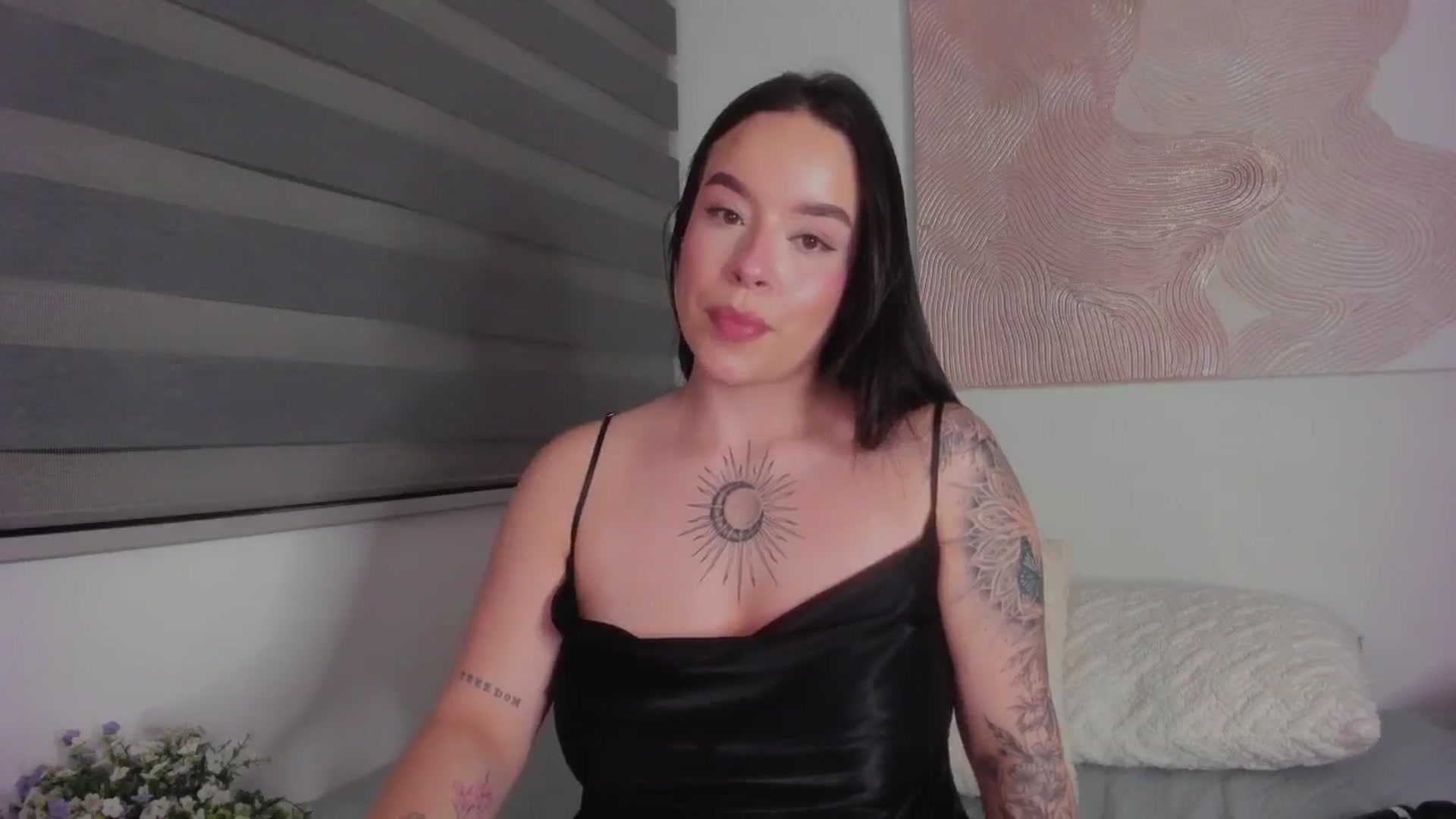 Gallery image thumbnail from Sexxygirl18x's myfreecams stream on, 01/10/2025, 01:39 image 17 of 20