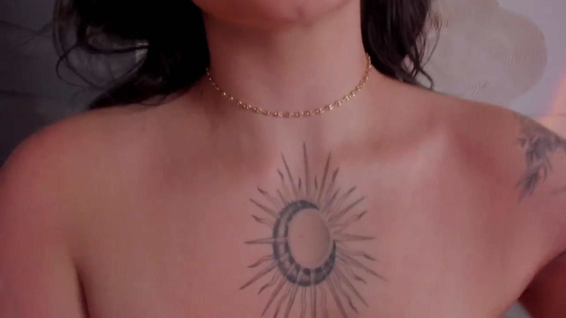 Gallery image thumbnail from Sexxygirl18x's myfreecams stream on, 01/25/2025, 24:14 image 10 of 20