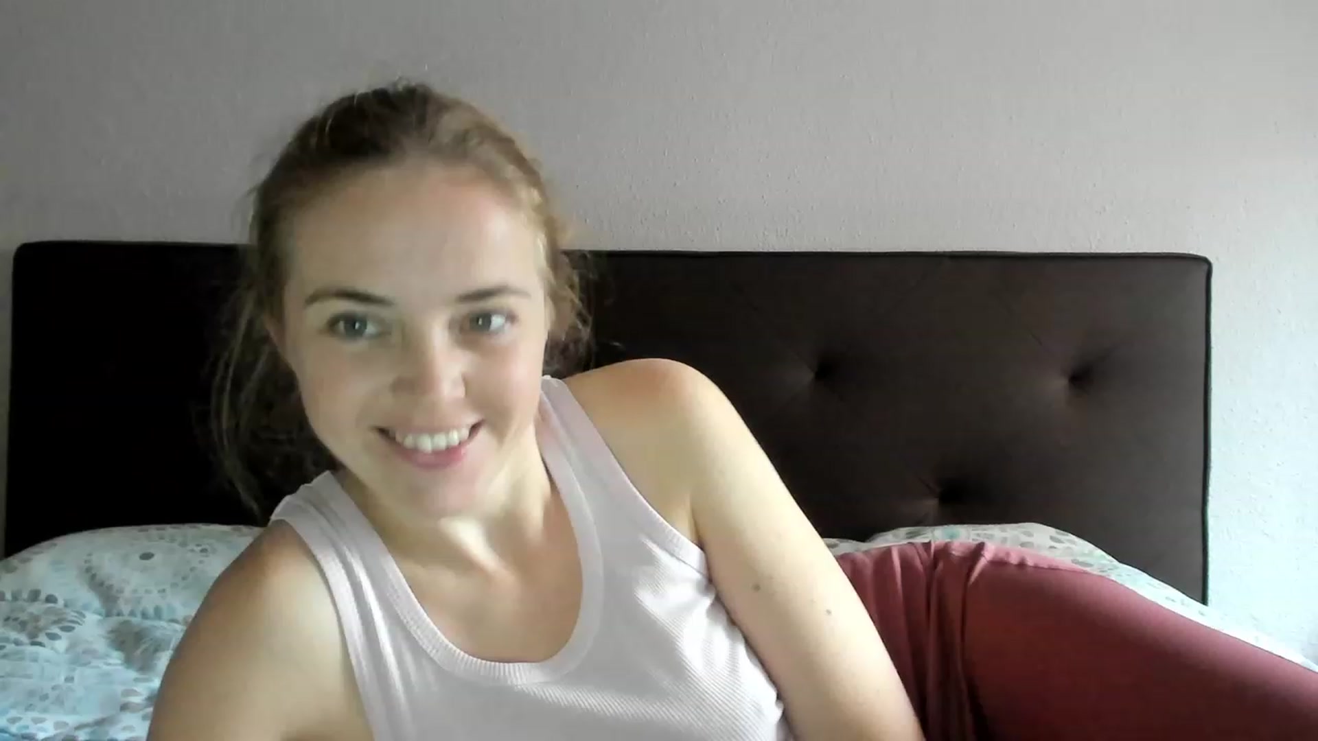 Gallery image thumbnail from SexyAgent's myfreecams stream on, 11/14/2022, 13:33 image 6 of 20