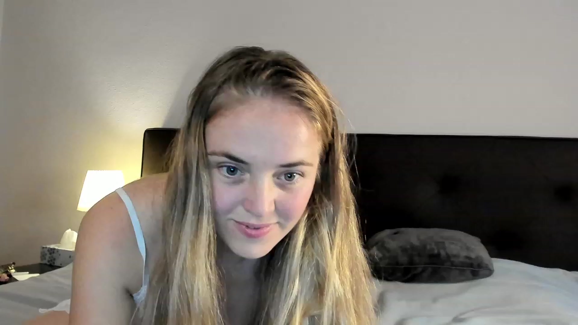 Gallery image thumbnail from SexyAgent's myfreecams stream on, 11/16/2022, 15:45 image 20 of 20
