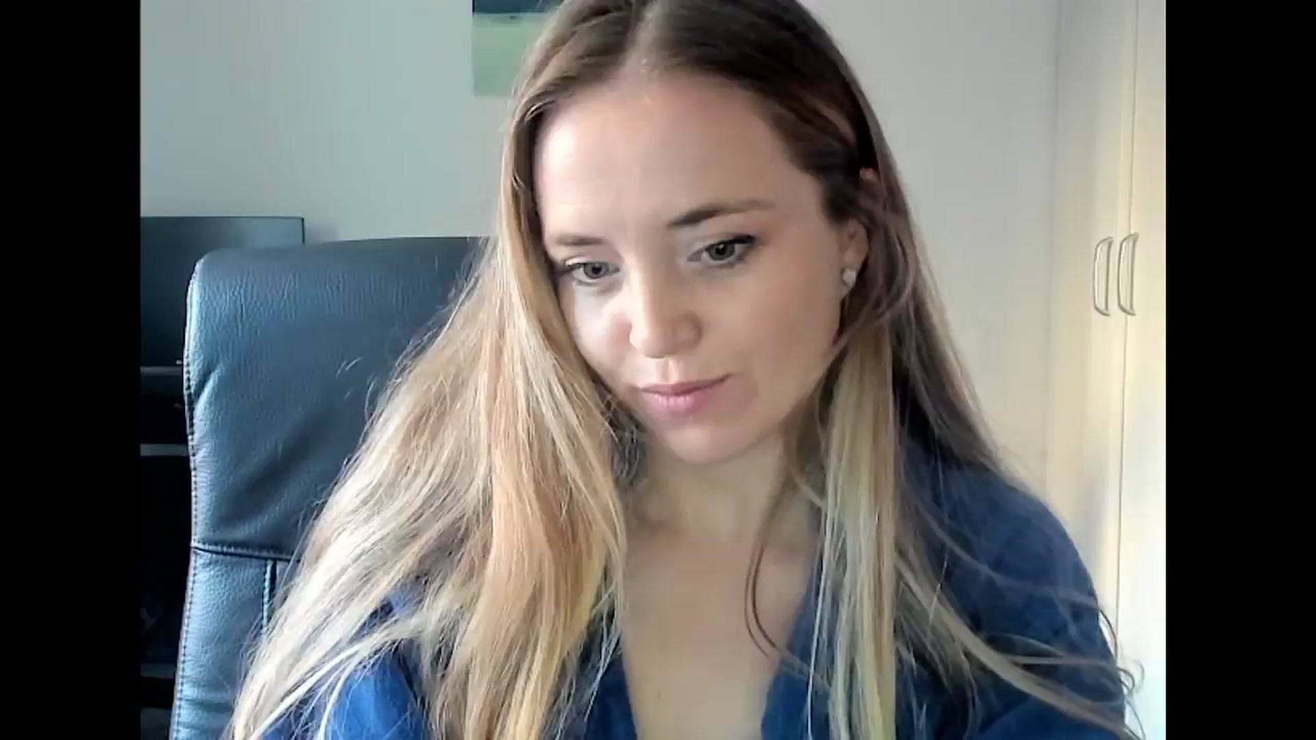 Gallery image thumbnail from SexyAgent's myfreecams stream on, 01/16/2025, 15:34 image 9 of 20