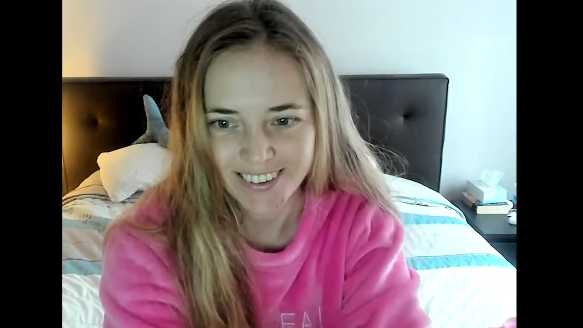 Gallery image thumbnail from SexyAgent's myfreecams stream on, 01/24/2025, 12:14 image 6 of 20