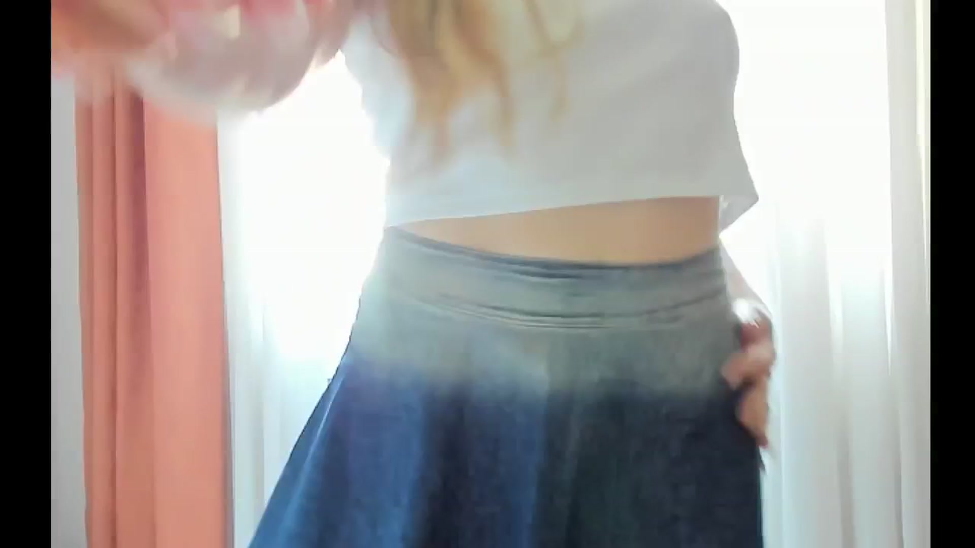 Gallery image thumbnail from SexyAgent's myfreecams stream on, 05/14/2025, 14:43 image 10 of 20