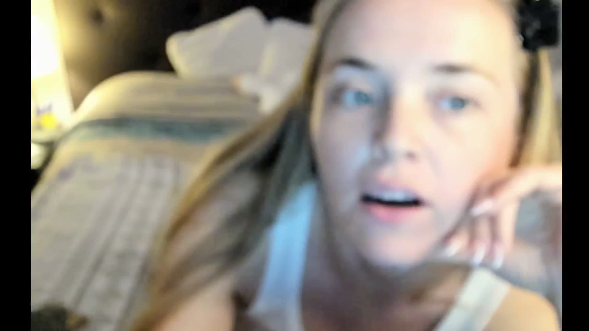 Gallery image thumbnail from SexyAgent's myfreecams stream on, 05/14/2025, 20:27 image 12 of 20