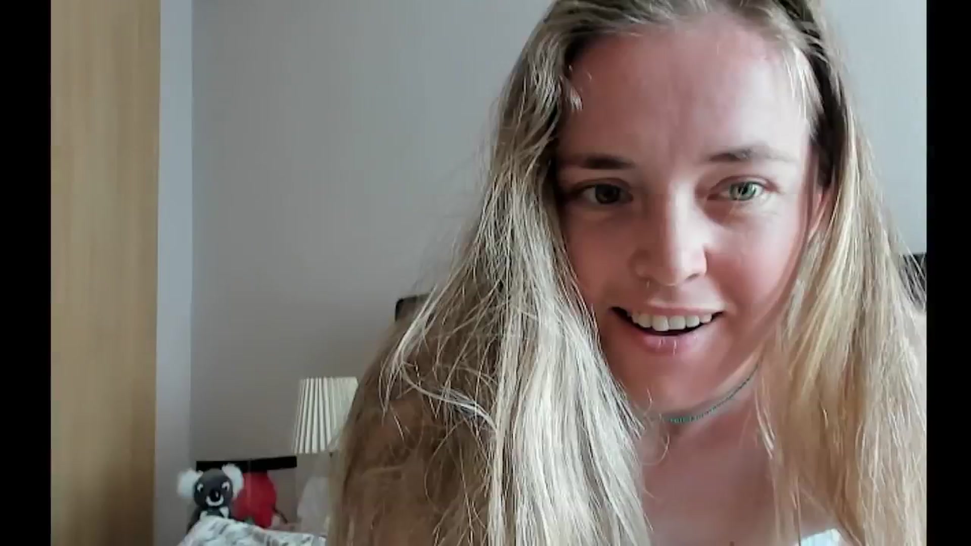 Gallery image thumbnail from SexyAgent's myfreecams stream on, 05/16/2025, 12:05 image 13 of 20