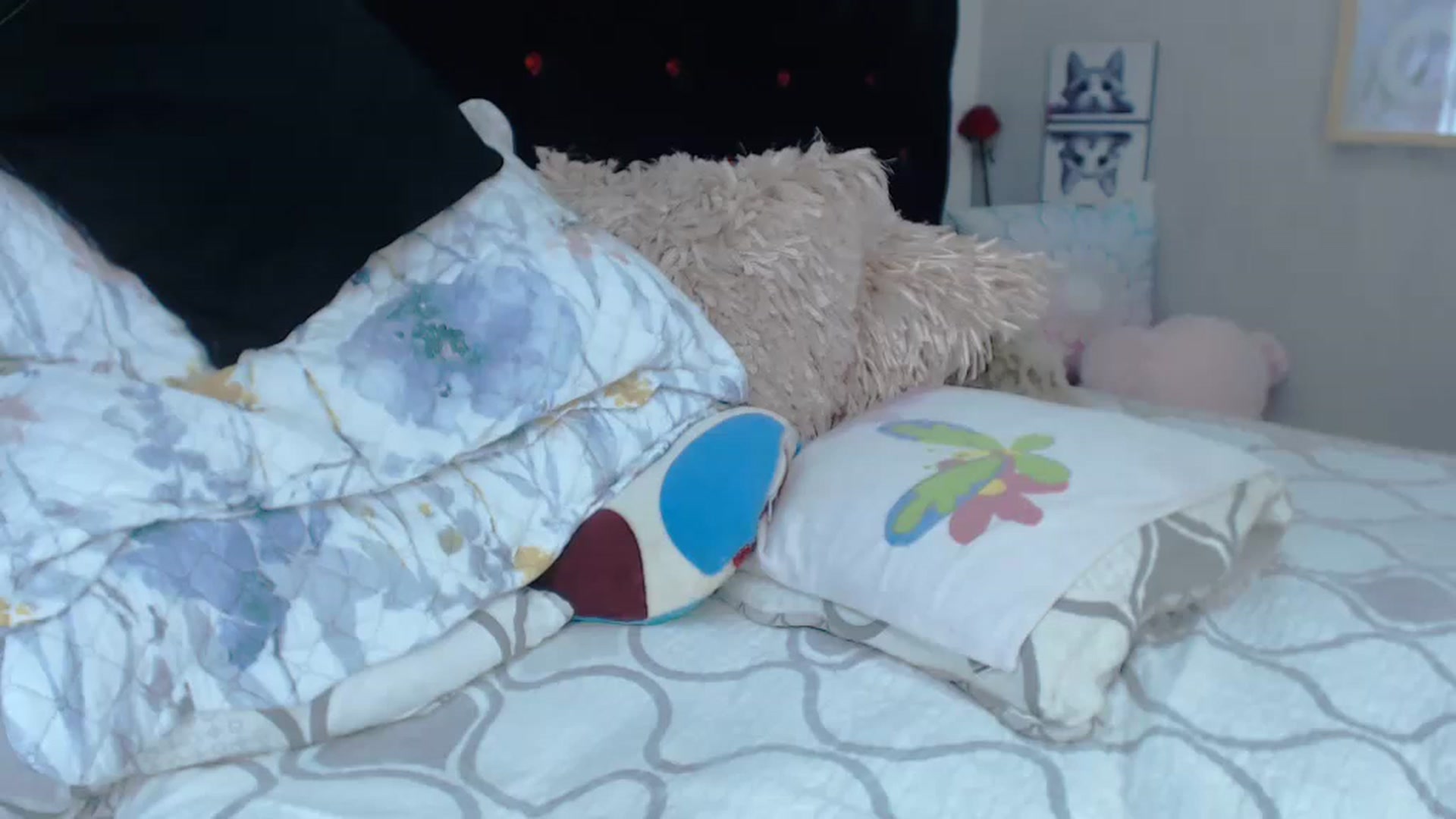 Gallery image thumbnail from SexyAlexaX's myfreecams stream on, 12/20/2022, 18:28 image 19 of 20