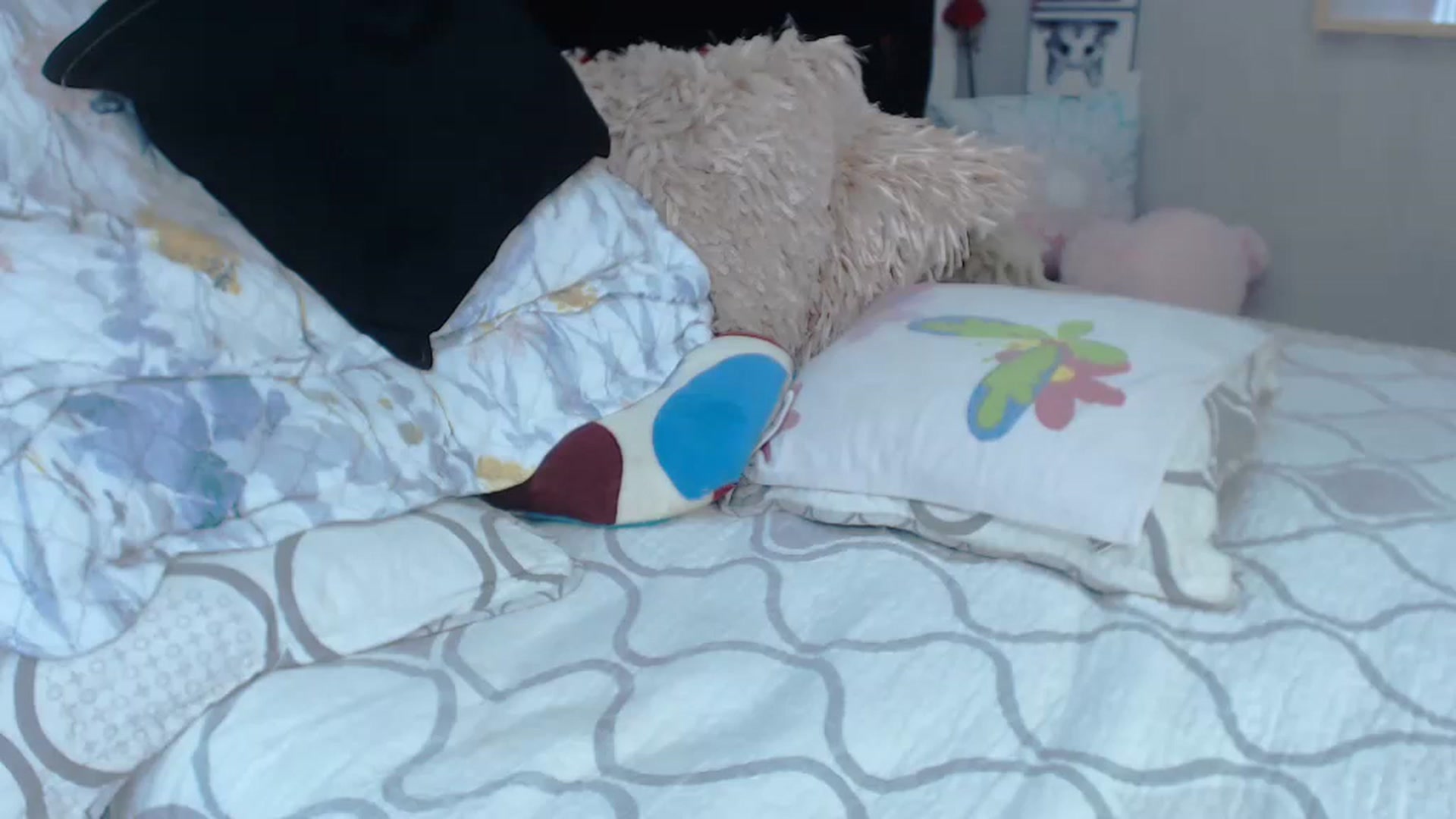 Gallery image thumbnail from SexyAlexaX's myfreecams stream on, 12/20/2022, 22:07 image 15 of 20