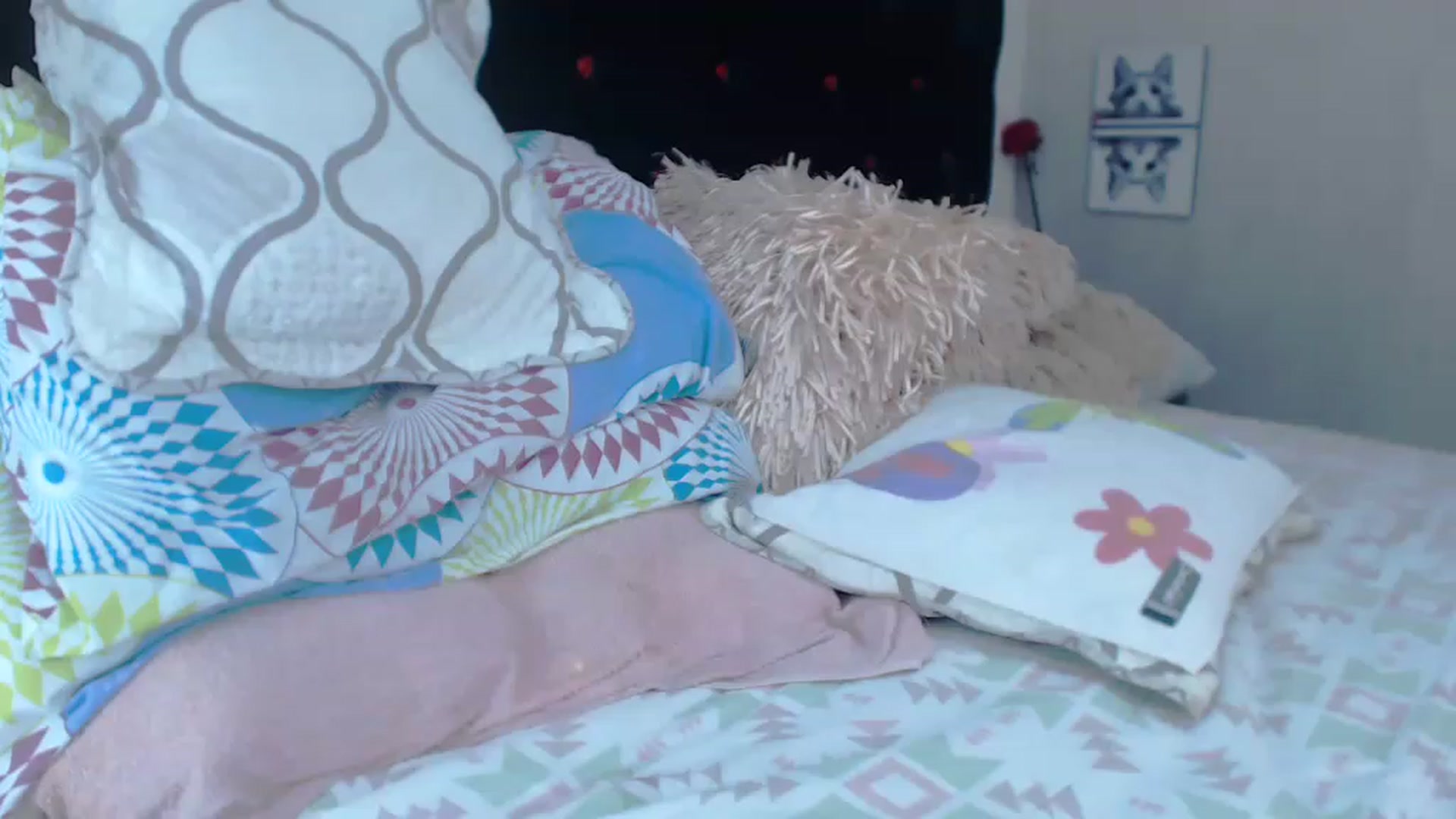 Gallery image thumbnail from SexyAlexaX's myfreecams stream on, 05/17/2023, 18:14 image 6 of 20