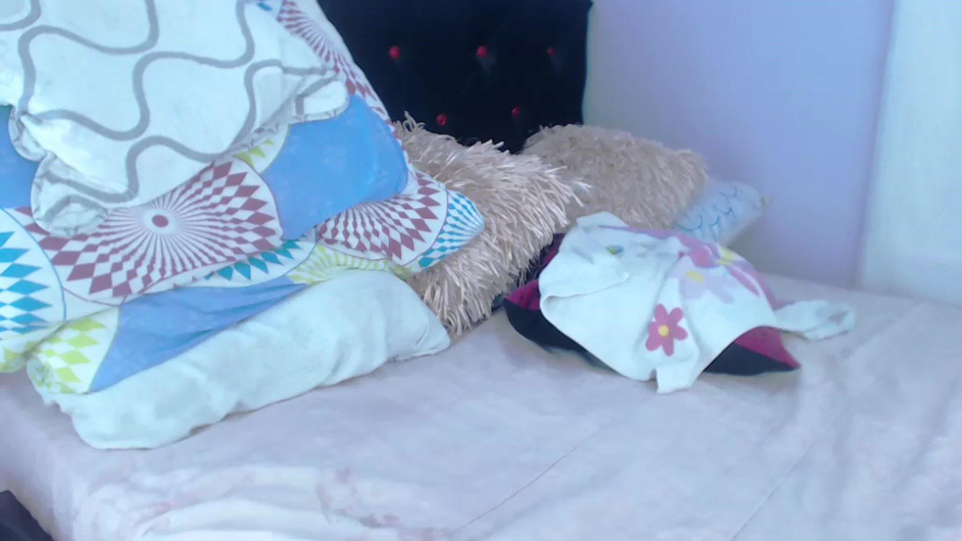Gallery image thumbnail from SexyAlexaX's myfreecams stream on, 12/26/2024, 17:55 image 8 of 20