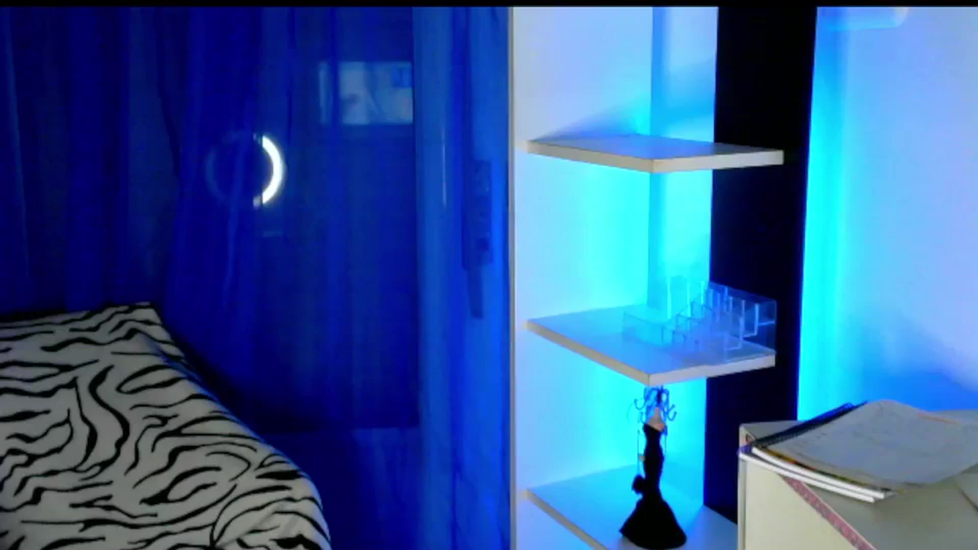 Gallery image thumbnail from SexyBDoll's myfreecams stream on, 08/14/2023, 01:00 image 15 of 20