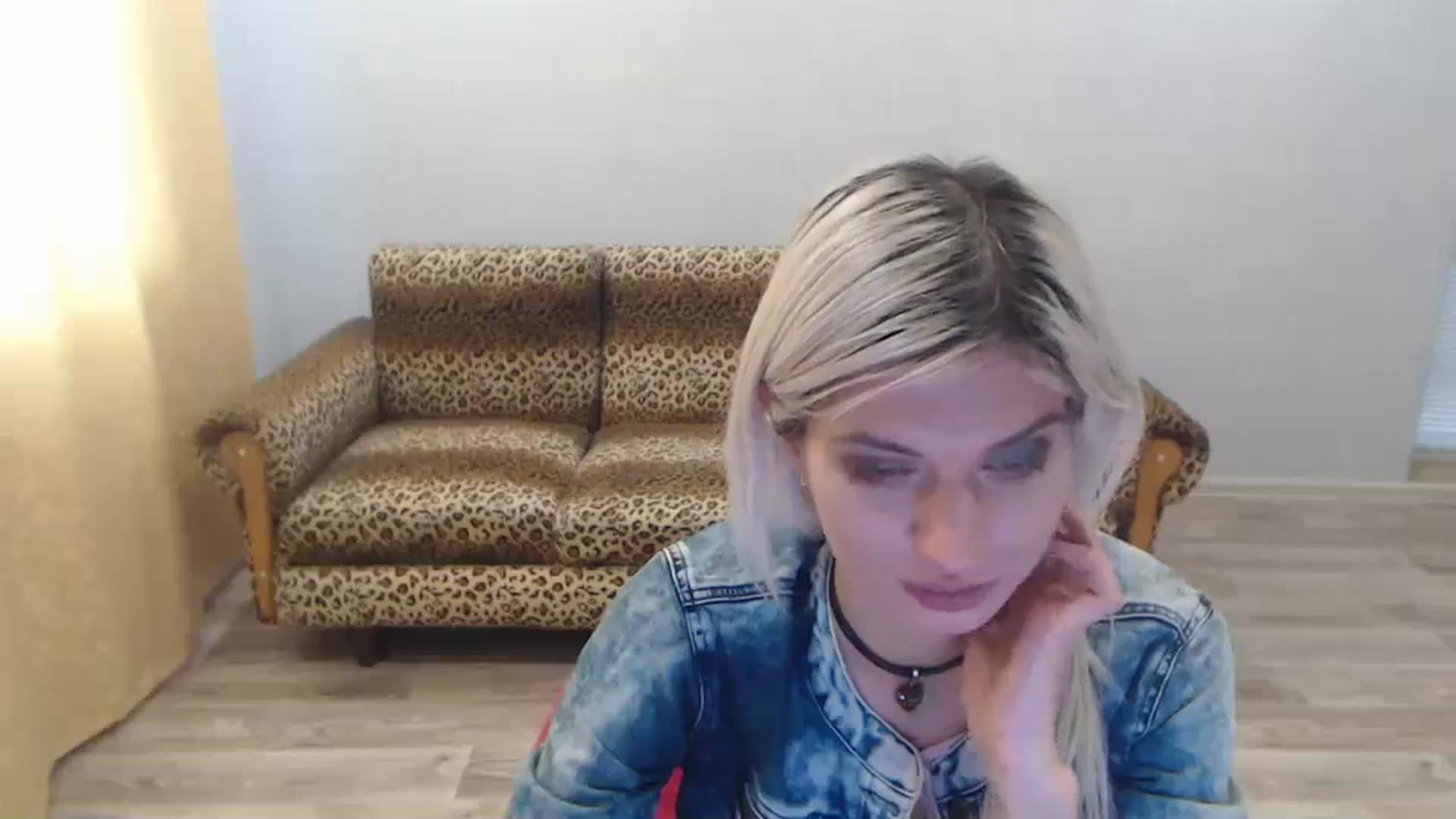 Gallery image thumbnail from SexyBeatriice's myfreecams stream on, 10/14/2024, 12:32 image 13 of 20