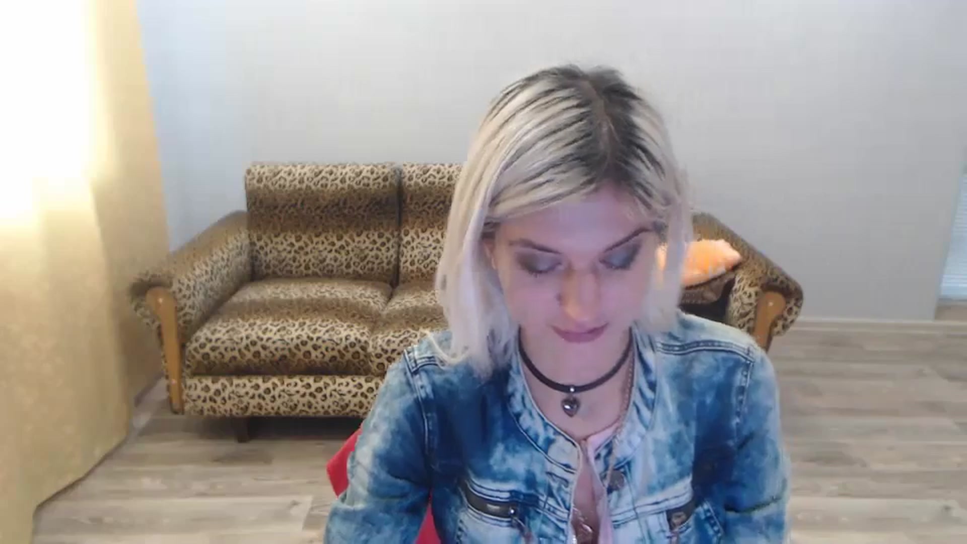 Gallery image thumbnail from SexyBeatriice's myfreecams stream on, 10/14/2024, 12:32 image 4 of 20