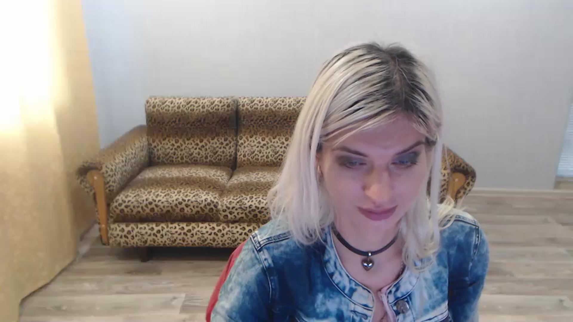 Gallery image thumbnail from SexyBeatriice's myfreecams stream on, 10/14/2024, 12:32 image 15 of 20