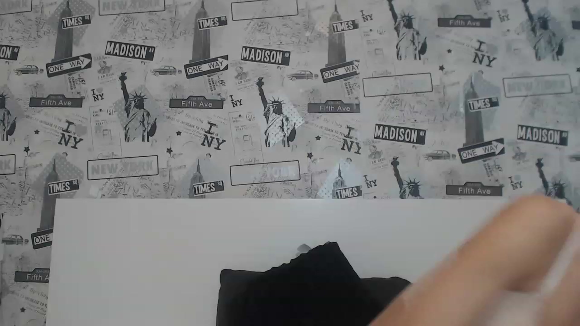 Gallery image thumbnail from SexyBritneyyy's myfreecams stream on, 02/24/2023, 08:57 image 7 of 20